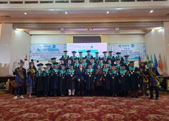 439 Mahasiswa Poltekkes Kemenkes Jambi Diwisuda