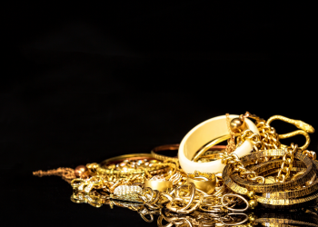 Pamer Emas Hasil Curian di Medsos, Sepasang Kekasih di Sarolangun Dibekuk Polisi