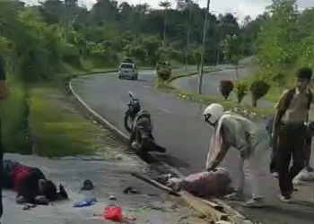 Motor Vs Mobil, Ibu-ibu Alami Kecelakaan di Jalan Arena MTQ Batang Hari