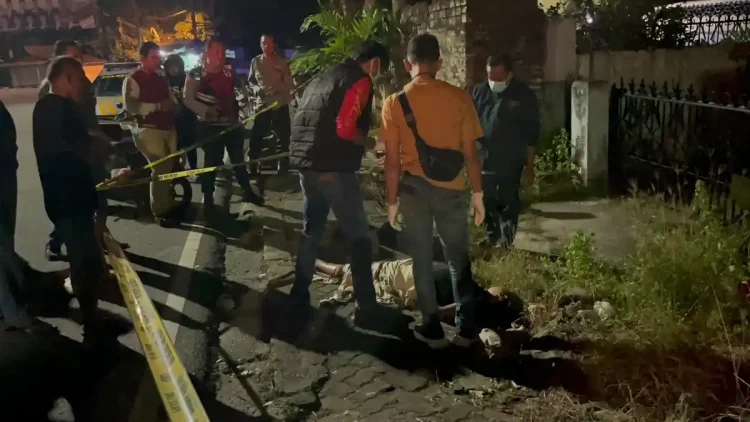 Polisi Ungkap Identitas Jasad Pria di Depan Masjid Agung Al Falah