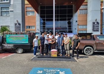 Kejati Jambi Salurkan Bantuan Kemanusiaan untuk Korban Bencana Alam Sumbar