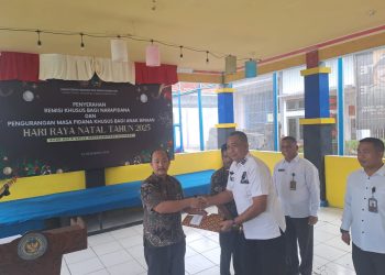 Lapas Sarolangun Serahkan Remisi Natal Kepada Enam WBP