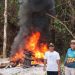 Warga dan Polisi Bakar Alat Untuk Aktivitas PETI di Bungo
