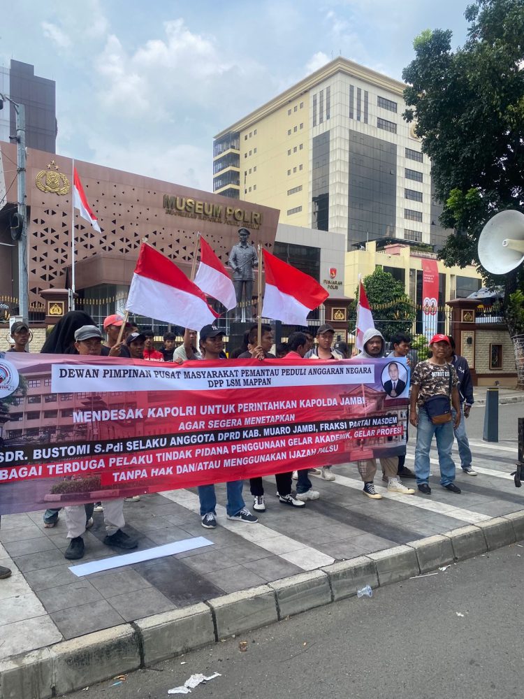 Laporan Ijazah Palsu Mandek Selama 19 Bulan : LSM Mappan Datangi Mabes Polri Minta Awasi Proses Penyelidikan di Polda Jambi