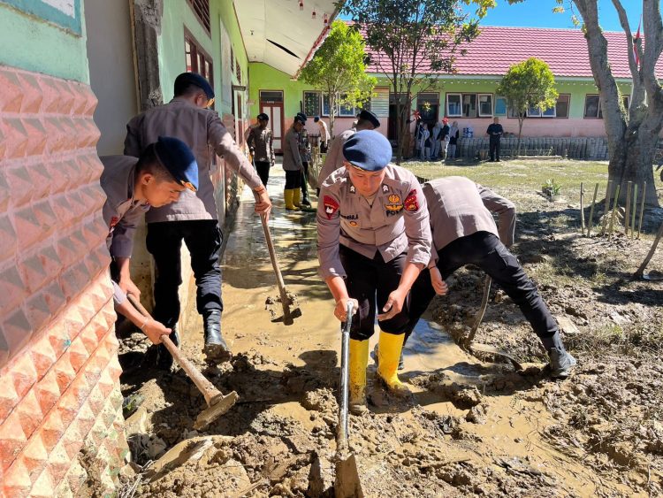 Bupati Muaro Jambi Hadiri Sidang Paripurna HUT Kabupaten Batanghari ke-77