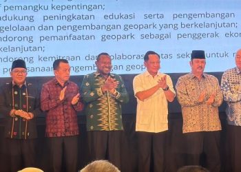 Polda Jambi Silahturahmi dengan Pemuka Agama GKPS Resort Jambi