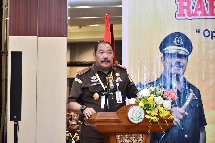 Kajati Jambi Buka Rakerda Tahun 2025, Pertegas Arah Penegakan Hukum yang Efektif dan Terencana