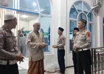 Polantas Menyapa Subuh Berkah, Ditlantas Polda Jambi Perkuat Pesan Kamseltibcarlantas dari Masjid