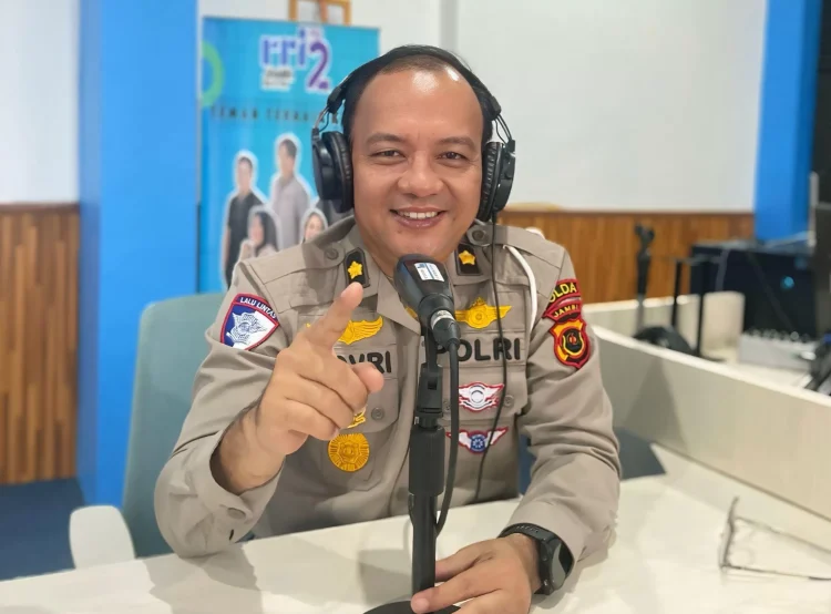 Ditlantas Polda Jambi Gencarkan Sosialisasi SE Gubernur Jambi No. 16 Tahun 2025 Lewat Program Polantas Menyapa