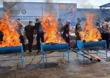 Bea Cukai Jambi Musnahkan 3,25 Juta Batang Rokok Ilegal, Selamatkan Potensi Kerugian Negara Rp2,47 Miliar