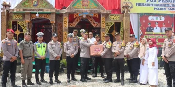 Menyapa Langsung Garda Terdepan, Kapolres Sarolangun Pastikan Pos-Pos Nataru Siap Siaga