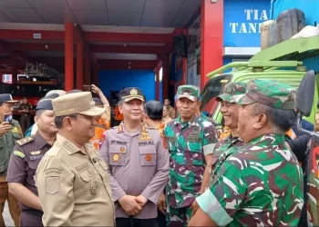 Dikawal TNI–Polri, Bantuan Rp1,2 Miliar dari Warga Kota Jambi Resmi Diberangkatkan ke Daerah Bencana