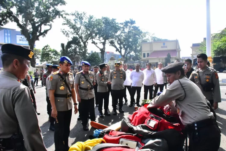 Polda Jambi Kerahkan Puluhan Personel Bantuan SAR dan Penanggulangan Bencana di Sumbar