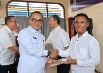 Kanwil Ditjenpas Jambi Berikan Remisi Khusus Natal 2025 kepada 105 Warga Binaan Nasrani