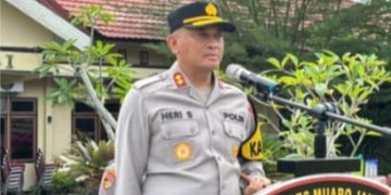 Kapolres Muaro Jambi Pimpin Upacara Kenaikan Pangkat 65 Perwira dan Personel