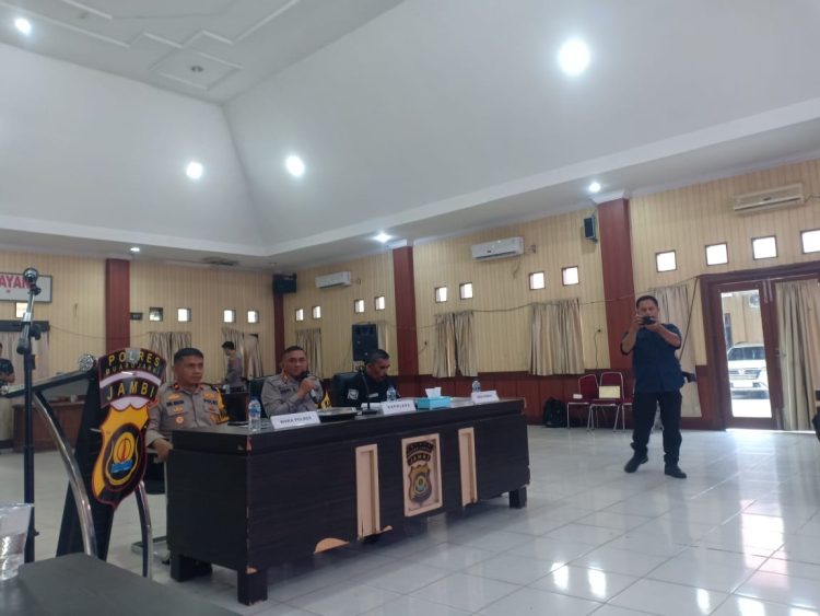 Kapolres Muaro Jambi Pimpin Rilis Akhir Tahun 2025