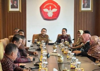 M Syukur Teken Kerja Sama Tri Dharma Perguruan Tinggi dengan UNJA