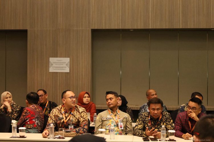 Wakil Bupati Muaro Jambi, Junaidi H. Mahir, Menghadiri Malam Refleksi Akhir Tahun 2025 TVRI Jambi