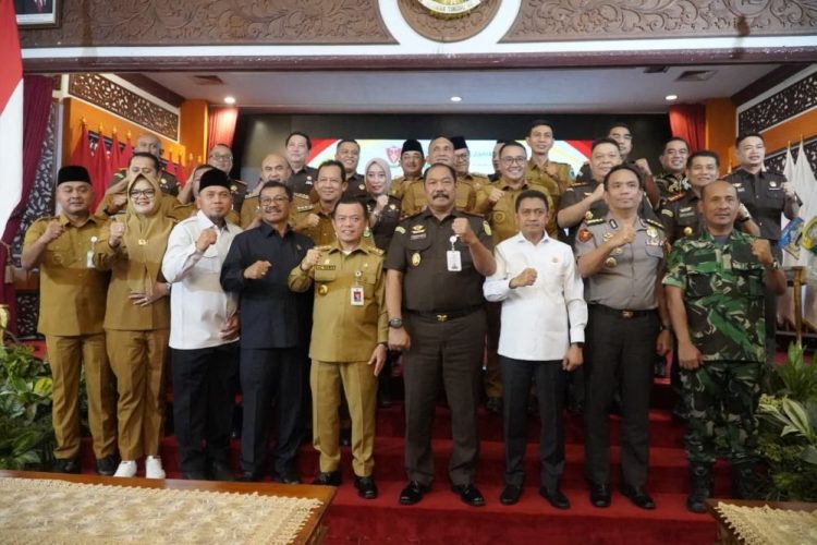 Polda Jambi Silahturahmi dengan Pemuka Agama GKPS Resort Jambi