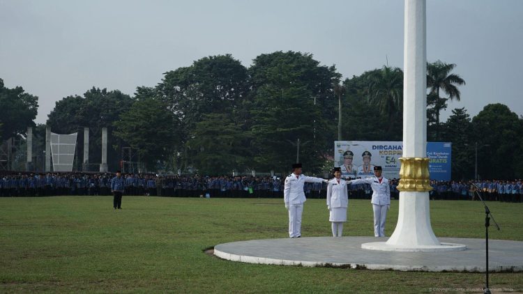 Bupati Muaro Jambi Dr. Bambang Bayu Suseno, SP, MM, M.Si Secara Resmi Membuka Gelaran Festival Lebung Betuah Tahun 2025