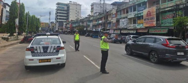 Puncak Natal 2025, Ditlantas Polda Jambi Intensifkan Patroli dan Gatur Operasi Lilin