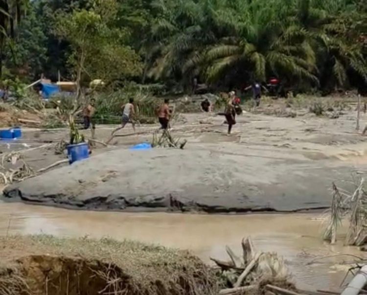 Tindak Tegas PETI di Sumay, Polres Tebo Amankan Delapan Terduga Pelaku