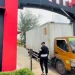 Urai Kemacetan, Dansat Brimob Polda Jambi Buka Gerbang Mako Demi Kelancaran Warga