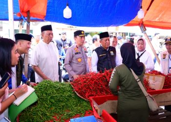 Wakapolda Jambi Bersama Satgas Pangan Sidak Pasar Angso Duo Jelang Ramadan 1447 H
