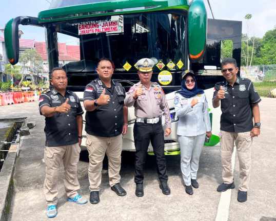 Jelang Operasi Ketupat 2026, Ditlantas Polda Jambi Bersama BPTD Periksa Kelaikan Bus AKAP