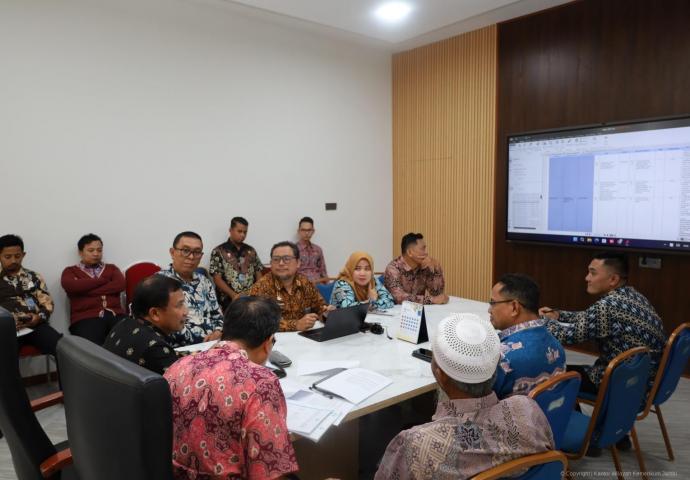 Rapat Rencana Kerja Tahunan Reformasi Birokrasi, Kakanwil Kemenkum Jambi Tegaskan Pentingnya Perencanaan Matang