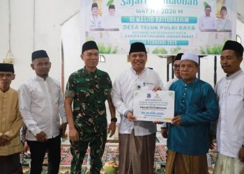 Pemkab Tanjab Barat Gelar Safari Ramadan di Masjid Baiturrahim Seberang Kota, Wabup Tekankan Infrastruktur dan Penanganan Stunting