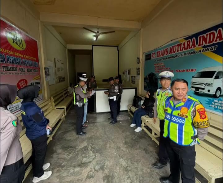 Kapolres Sarolangun AKBP Wendi Oktariansyah, S.I.K., M.H., melalui Kasat Lantas AKP Steffan T.H. Lumowa, S.Tr.K., S.I.K Menggelar Operasi Keselamatan Siginjai 2026 Selama 14 Hari