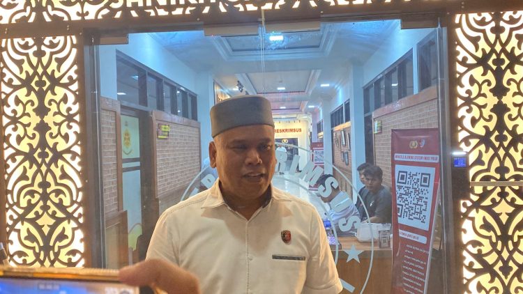 Kasus Korupsi DAK Disdik Jambi: Mantan Kadis Varial Adi Putra Diperiksa 7 Jam Lebih, Dua Lainnya Dijadwalkan Ulang