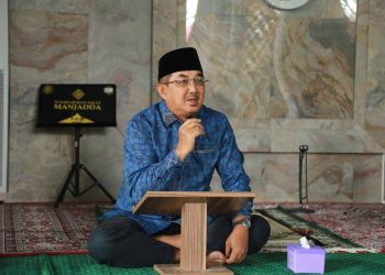Bupati Anwar Sadat Isi Tausiah Ba’da Zuhur di Masjid Al Anwar, Ajak Masyarakat Maksimalkan Amaliyah Ramadan