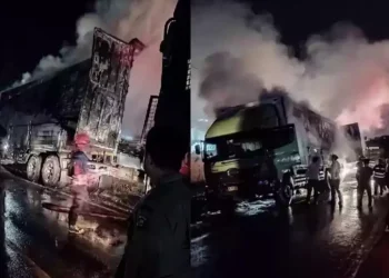 Mobil Box Ekspedisi Muatan Paket Terbakar di Jalan Lingkar Selatan Kota Jambi
