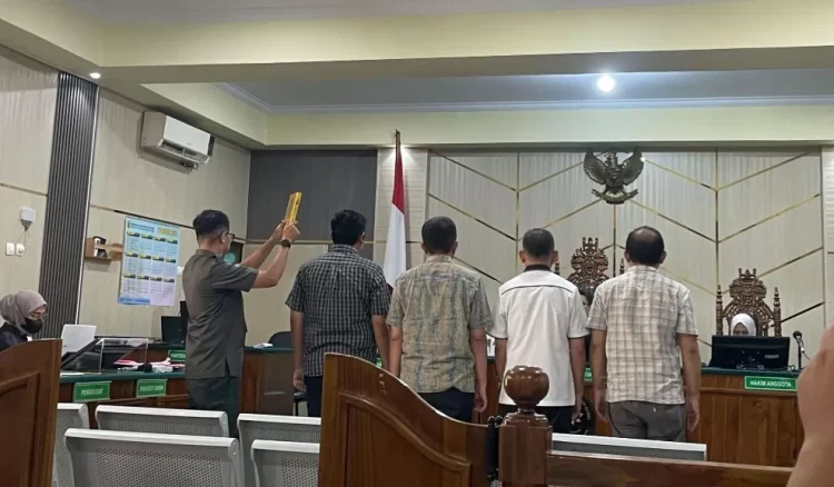 Sidang Korupsi DAK Alat Praktik SMK: Bukri Mengaku Pinjam Rp200 Juta dari Broker Rudi Wage