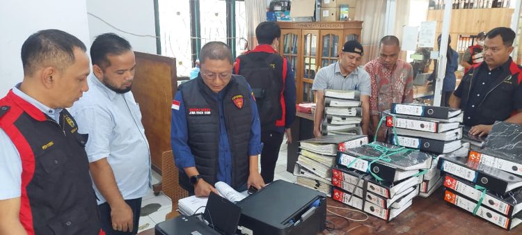Kejari Sungai Penuh Geledah Dinas DAMKAR Kota Sungai Penuh