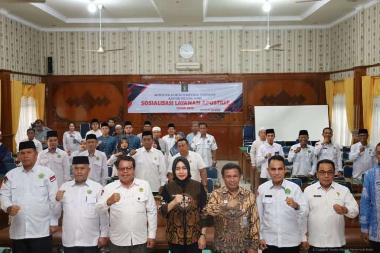 Kanwil Kemenkum Jambi Gelar Sosialisasi Apostille di Kemenag Merangin, Permudah Legalisasi Dokumen Luar Negeri