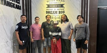 Sy Fasha Bersama Partai Nasdem Bagikan Sembako Hari Imlek