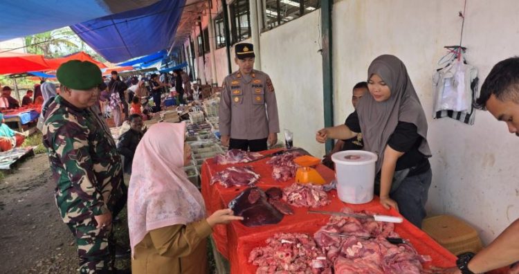 Polsek Jujuhan Lakukan Monitoring Harga dan Stok Sembako Menjelang Ramadhan 1447 H