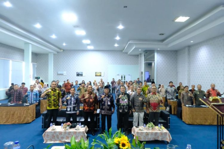 Wakil Bupati Muaro Jambi Buka Bimtek Dapodik dan TIK untuk Pendidikan