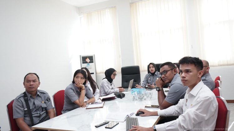 Divisi Pelayanan Hukum Kanwil Kementerian Hukum Jambi Gelar Rapat Internal Rencana Aksi KI 2026