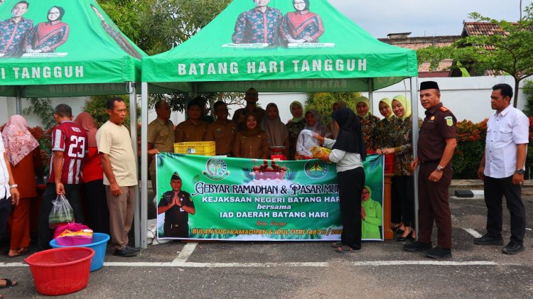 Wawako Sungai Penuh Sidak ke Pasar, Pastikan Stok dan Harga Bahan Pokok Stabil