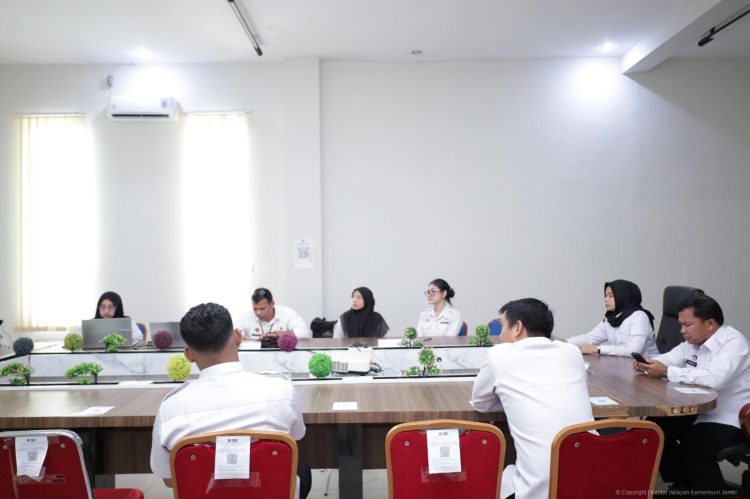 Perkuat Kapasitas Analis Hukum, Kanwil Kemenkum Jambi Ikuti Forum FOKUS HUKUM Bahas Regulasi Program Makanan Bergizi Gratis