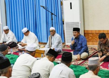 Hadiri Tausiah Ramadan, Bupati Anwar Sadat Ajak Warga Perkuat Kebersamaan dan Tingkatkan Kewaspadaan