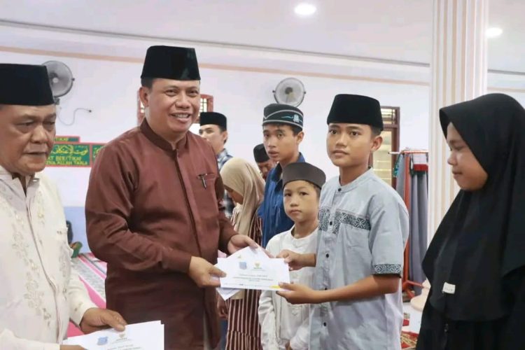 Pemkab Tanjab Barat Gelar Safari Ramadan di Masjid Al-ULA Desa Penyabungan Kecamatan Merlung