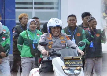 Dirlantas Polda Jambi Turun Langsung Jadi Role Model, Ratusan Driver Ojol Ikuti Pelatihan Safety Riding
