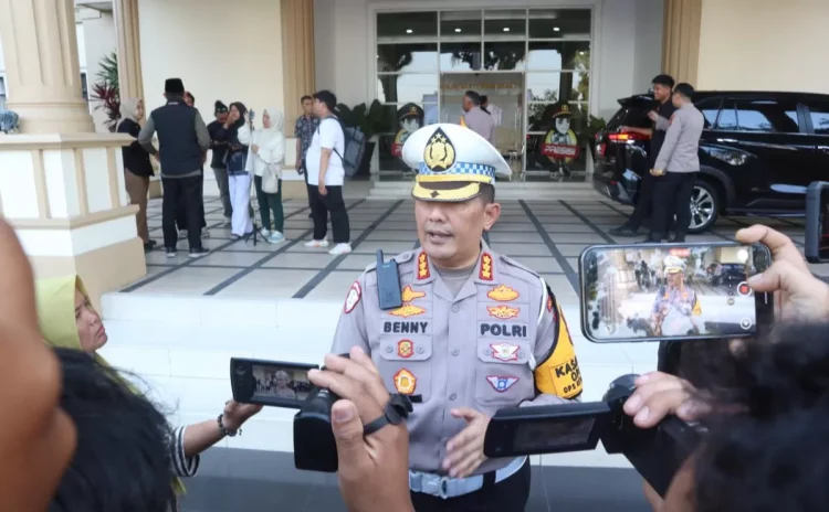 Mudik Aman, Keluarga Bahagia, Ditlantas Polda Jambi Kawal Mudik Gratis, Pastikan Pemudik Aman Hingga Tujuan