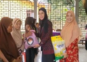 Berbagi Berkah Ramadan, Lavita Syukur dan DWP Merangin Salurkan Puluhan Paket Sembako