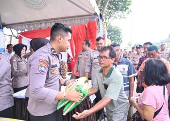 Polda Jambi Gelar Gerakan Pangan Murah, Salurkan 16,5 Ton Beras untuk Masyarakat Jelang Idul Fitri